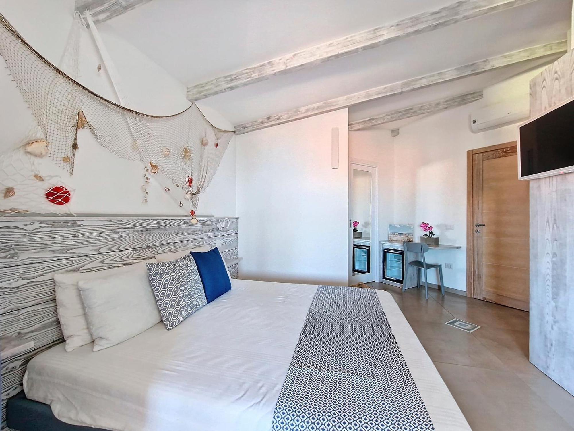 L'Onda Marina Hotel Castelsardo Luaran gambar